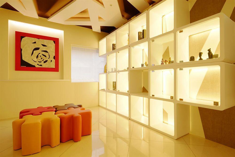 Hotel Puri Taipei Station Branch Extérieur photo