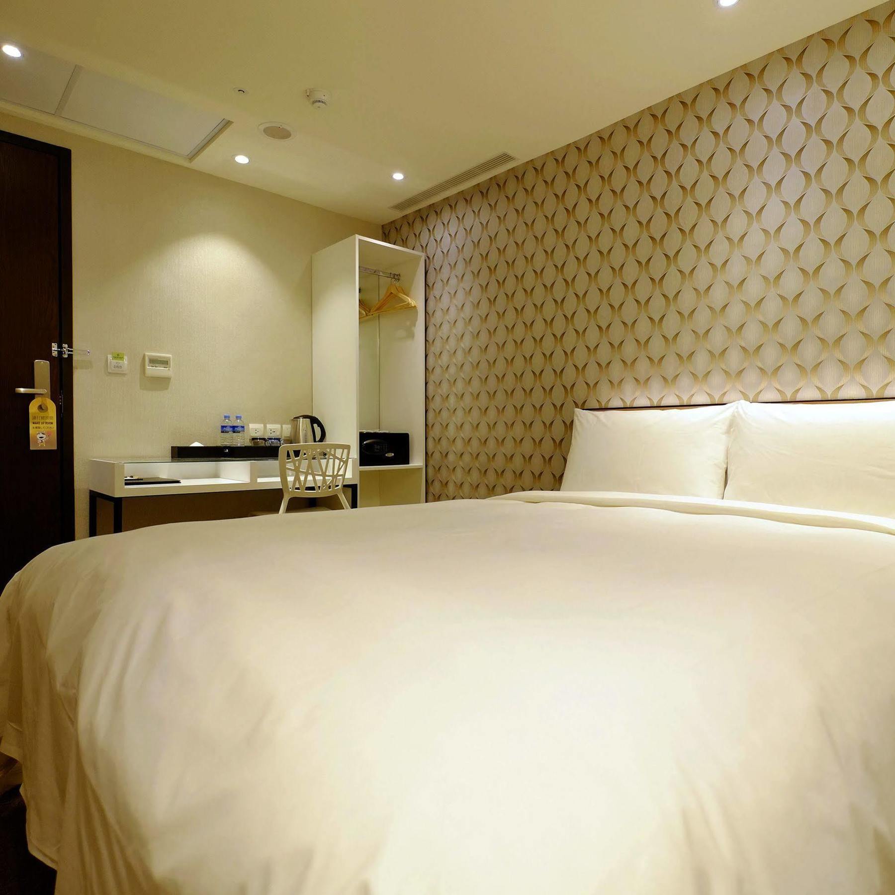 Hotel Puri Taipei Station Branch Extérieur photo